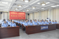 <b>效提拔了参训正在突发情况下使用AED实施急救的</b>